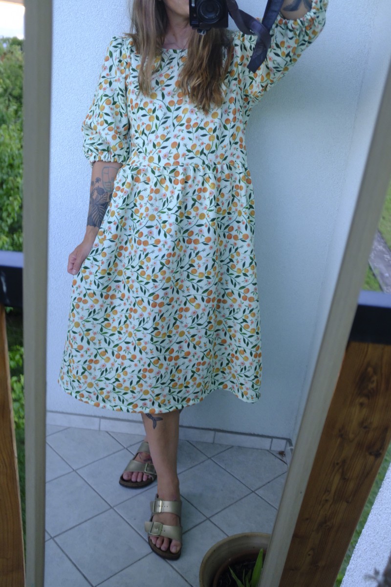 Šaty Merlot Puff Pomeranče...