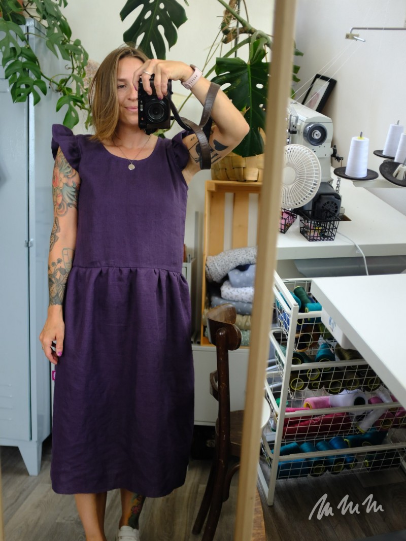 Šaty Pris Summer dark purple